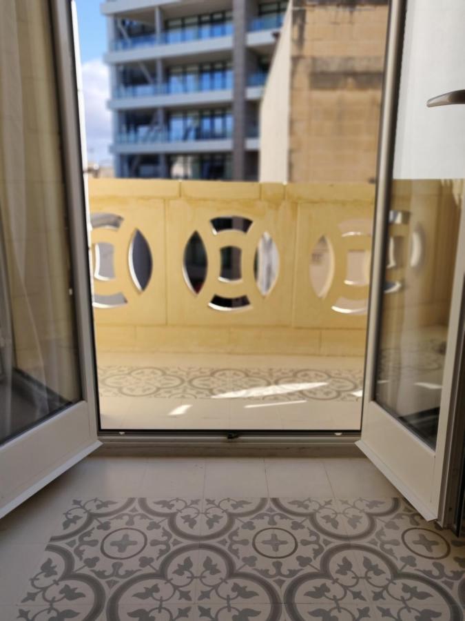 Walter'S B&B Gzira Екстериор снимка